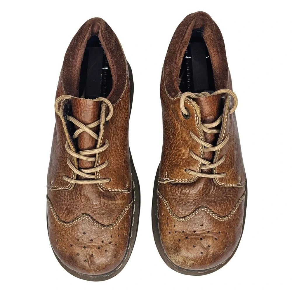 Dr. Martens Women Size 9 Brown Leather Wingtip Oxford Shoes Casual Low Top PC091